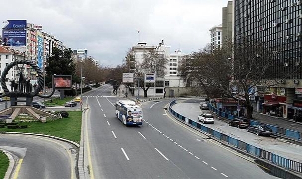 Başkentte yarın bazı yollar trafiğe kapatılacak