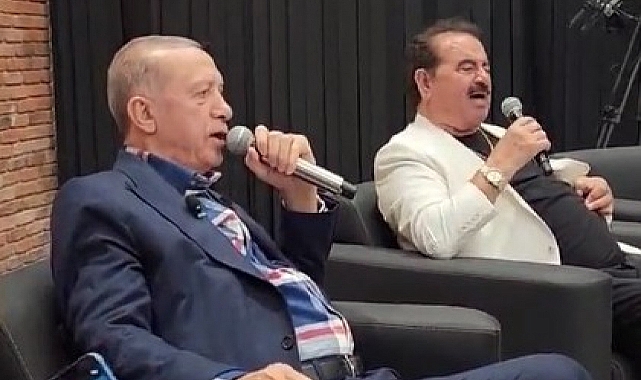Cumhurbaşkanı Erdoğan, İbrahim Tatlıses ile birlikte türkü söyledi