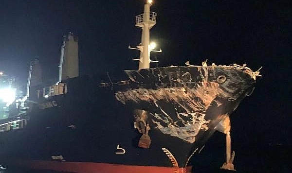 İstanbul Boğazı'nda iki kuru yük gemisi çarpıştı