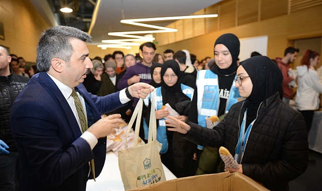 Türkiye'nin ilk plastiksiz kütüphanesi Yıldırım'da