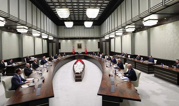 Yılın son kabinesi bugün toplanacak: EYT ve doğal gaz çalışmaları gündemde