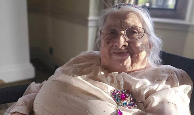 100 yaşına giren İngiliz kadın uzun yaşamın sırrını verdİ