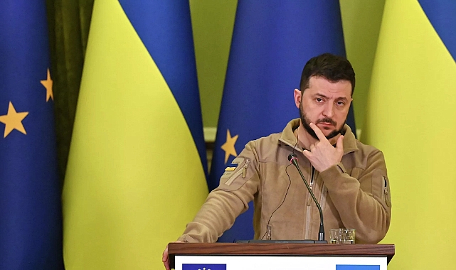 ABD’li eski istihbarat subayı: Siyasi çekişme Ukrayna'yı yenilgiye mahkum etti