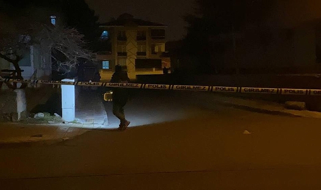 Abisini ve kuzenini pompalı tüfekle vurup firar etti