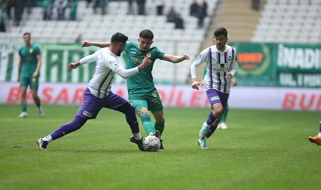 Bursaspor 3 puanı zon anda kaçırdı