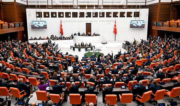 Çocuk istismarının önlenmesi için araştırma komisyonu kuruluyor