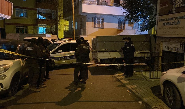 Esenler'de koca dehşeti: Boşanma aşamasında olduğu eşini sokak ortasında öldürdü