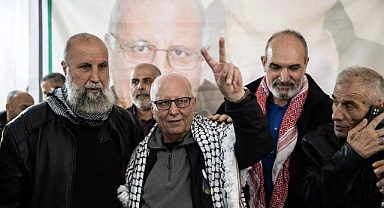 İsrail hapishanelerinde en uzun süre kalan Filistinli tahliye edildi