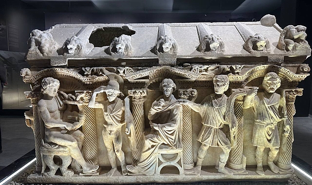 İznik Arkeoloji Müzesi, dünyanın en önemli müzesi olmaya aday;Lahitteki 2 bin 500 yıllık aşk mesajı çözüldü