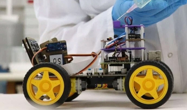 Koku alan robot geliştirildi