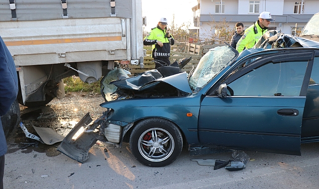 Sakarya'da feci kaza