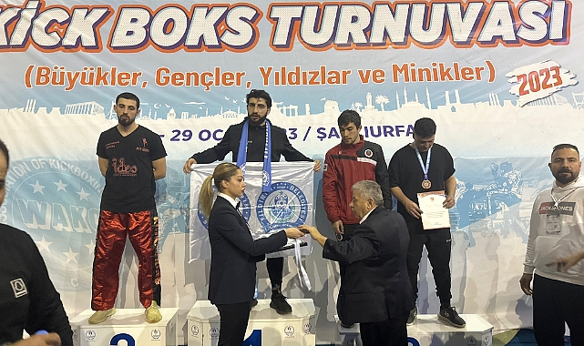 Türkiye kick boks turnuvasında Yıldırım rüzgarı
