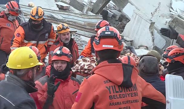 100'üncü saatte mucize kurtuluşlar