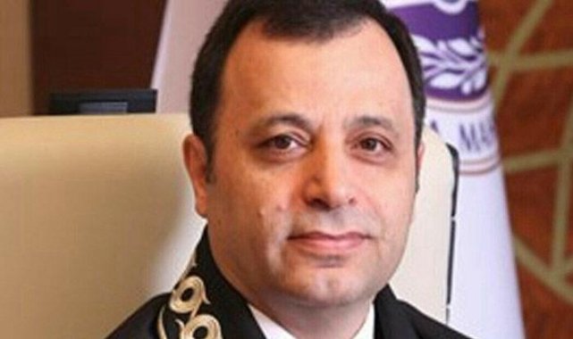 AYM Başkanı Zühtü Arslan kimdir? Zühtü Arslan nereli ve kaç yaşında? Anayasa Mahkemesi yarın yeni başkanını seçiyor!