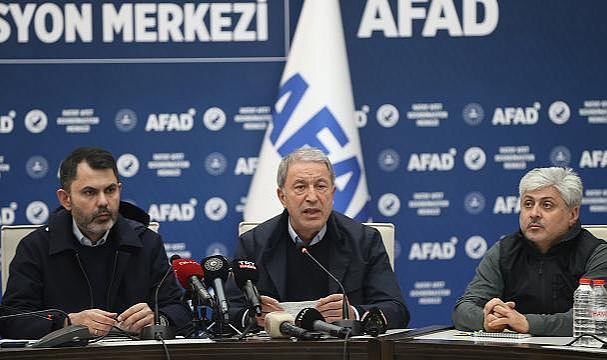 Bakan Akar: 40-42 bin Suriyeli ülkelerine güvenli ve gönüllü olarak döndü