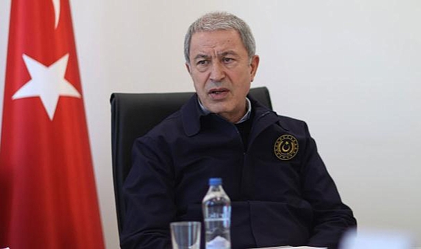 Bakan Akar'dan