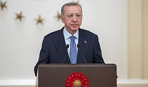 Cumhurbaşkanı Erdoğan: 6'lı değil 7'li masa, partilerden biri masanın altında