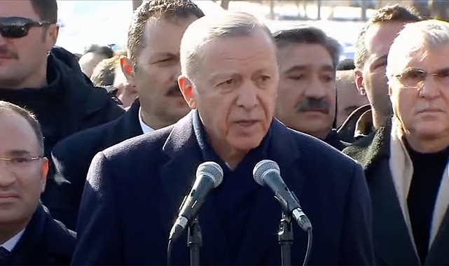 Cumhurbaşkanı Erdoğan: Depremler nedeniyle üniversitelerde tamamen uzaktan eğitime geçilecek