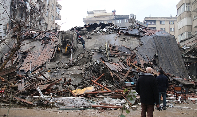 Depremde can kaybı 42 bin 310'a yükseldi