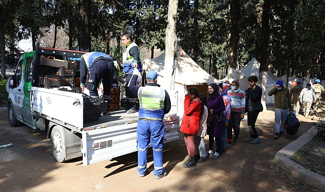 Depremzedenin meyve ve sebzesi Bursa'dan