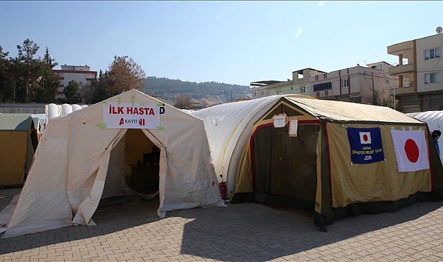 Dışişleri Bakanlığı, deprem bölgelerinde 19 ülkenin 22 sahra hastanesi kurduğunu bildirdi