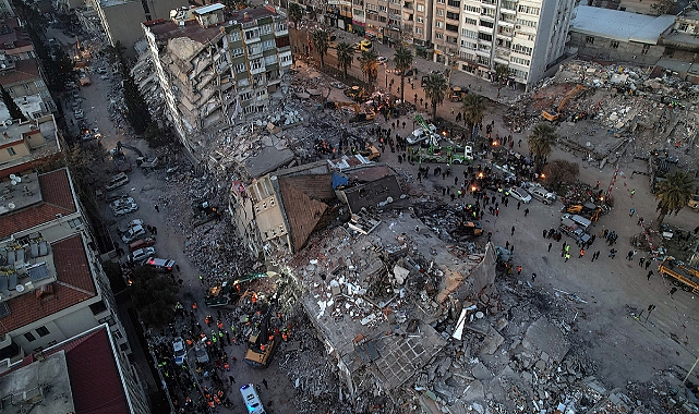 Dünyadan yardım yağıyor Türk zenginlerden hala ses yok'