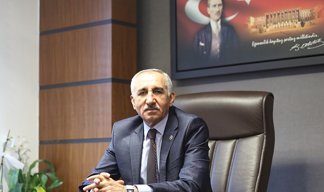 Enkaz altında kalan AK Parti Adıyaman Milletvekili Taş'ı arama çalışmaları devam ediyor