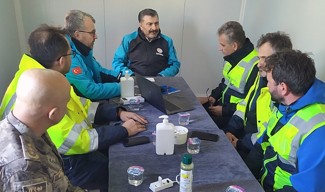 Hatay'daki Bursa ekibine Bakan morali