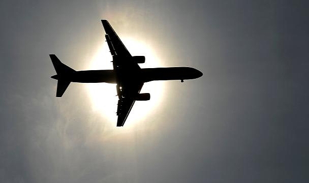 Hong Kong, turistleri geri çekmek için 500 bin ücretsiz uçak bileti verecek