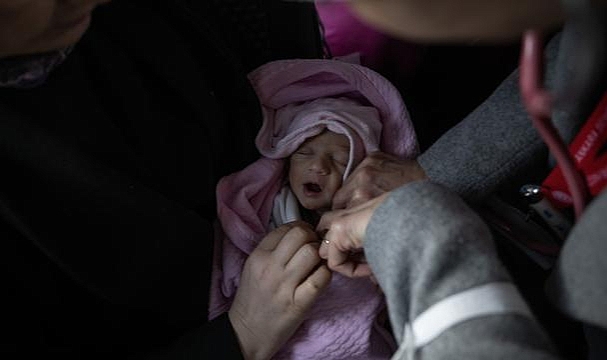 Refakatsiz depremzede çocuklar için yüz tanıma yapan yazılım devrede