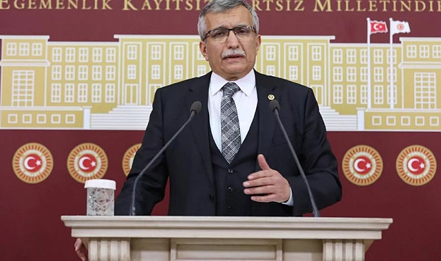 AK Partili Subaşı: Karamollaoğlu'nu varsa vicdanıyla baş başa bırakıyor, hakkımı helal etmiyorum