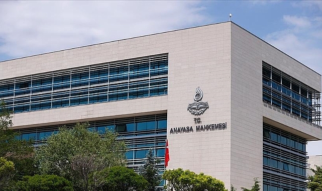 Anayasa Mahkemesi HDP'nin Hazine yardımı hesabına tedbiren bloke konulması kararını kaldırdı