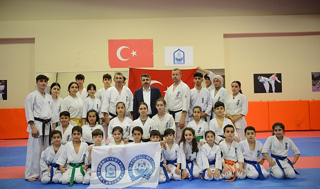 Balkanlarda yıldırım rüzgârı