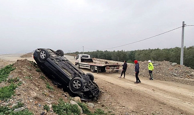 Bursa’da feci kaza! Ters dönen araçta sıkıştı