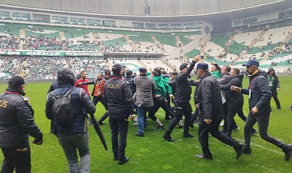 Bursasporlu taraftarlar serbest kaldı