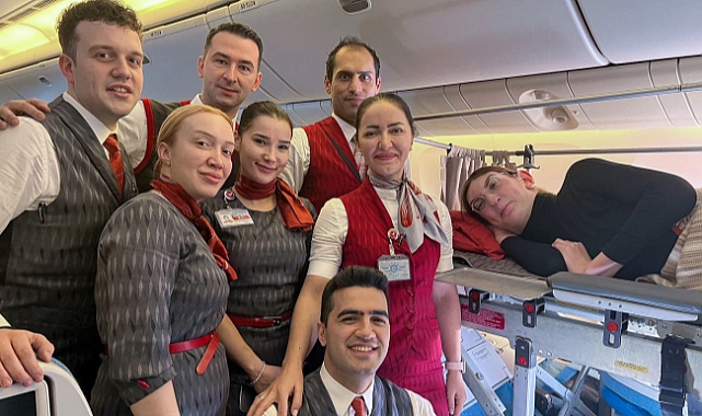'Dünyanın en uzun boylu kadını' Rumeysa Türkiye'ye döndü