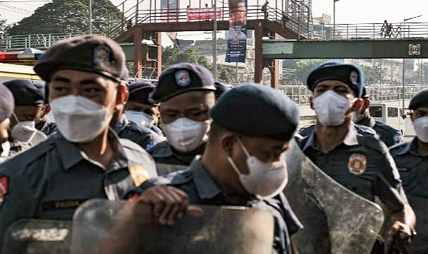 Filipinler'de eyalet valisine suikast
