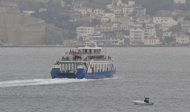 Marmara Denizi’nde feribottan atlayan yolcuyu Sahil Güvenlik kurtardı