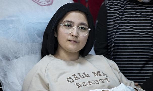 Mucize kız Aleyna enkaz altında geçen 11 günü anlattı