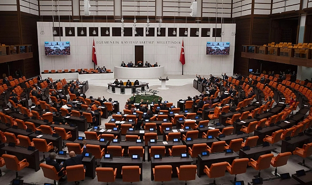 TBMM'de deprem araştırma komisyonu kurulmasına ilişkin önerge oy birliği ile kabul edildi