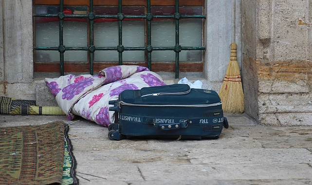 Bomba ihbarı yapılan valizden battaniye çıktı