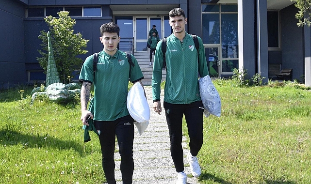 Bursaspor kafilesi, Isparta'ya hareket etti