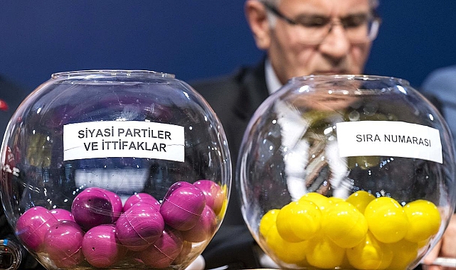 İttifak ve siyasi partilerin pusuladaki yeri belli oldu