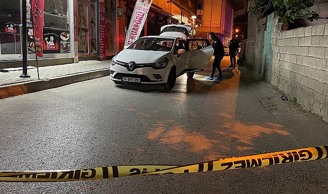 İzmir'de otomobile silahlı saldırı: 1 ölü