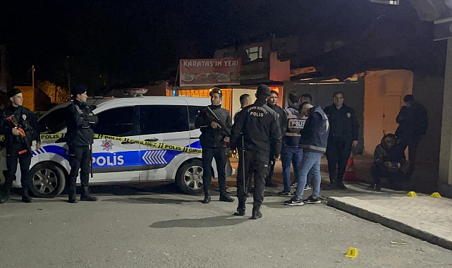 Kaçan kişiyi kovalayan polis, başka bir şüpheli tarafından vuruldu
