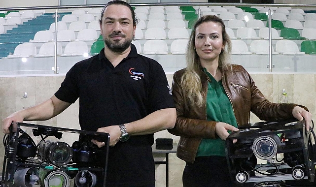 Öğretmen çift TEKNOFEST 2023'te birbirlerine rakip oldu