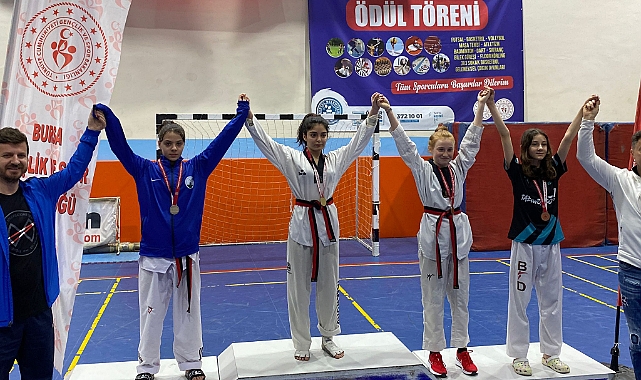 Osmangazili sporculardan çifte bayram