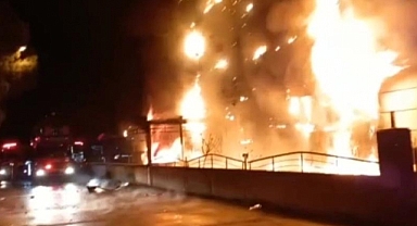 Samsun'da alevler geceyi aydınlattı