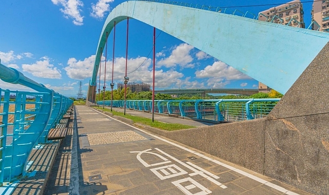 Tayvan'da köprü çöktü: 3 yaralı