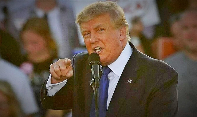 Trump, DeSantis'i seçimlerde aday olmaması yönünde uyardı